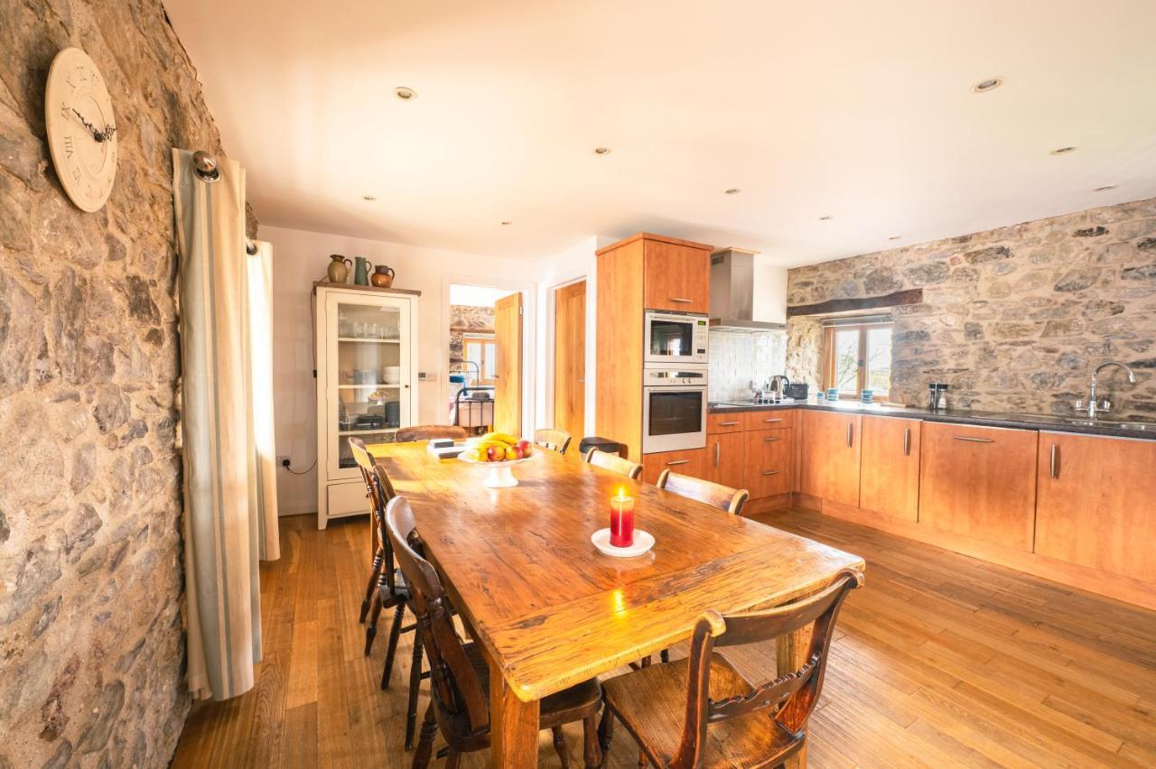 Stunning Converted Granary In Heart Of St Davids Dış mekan fotoğraf