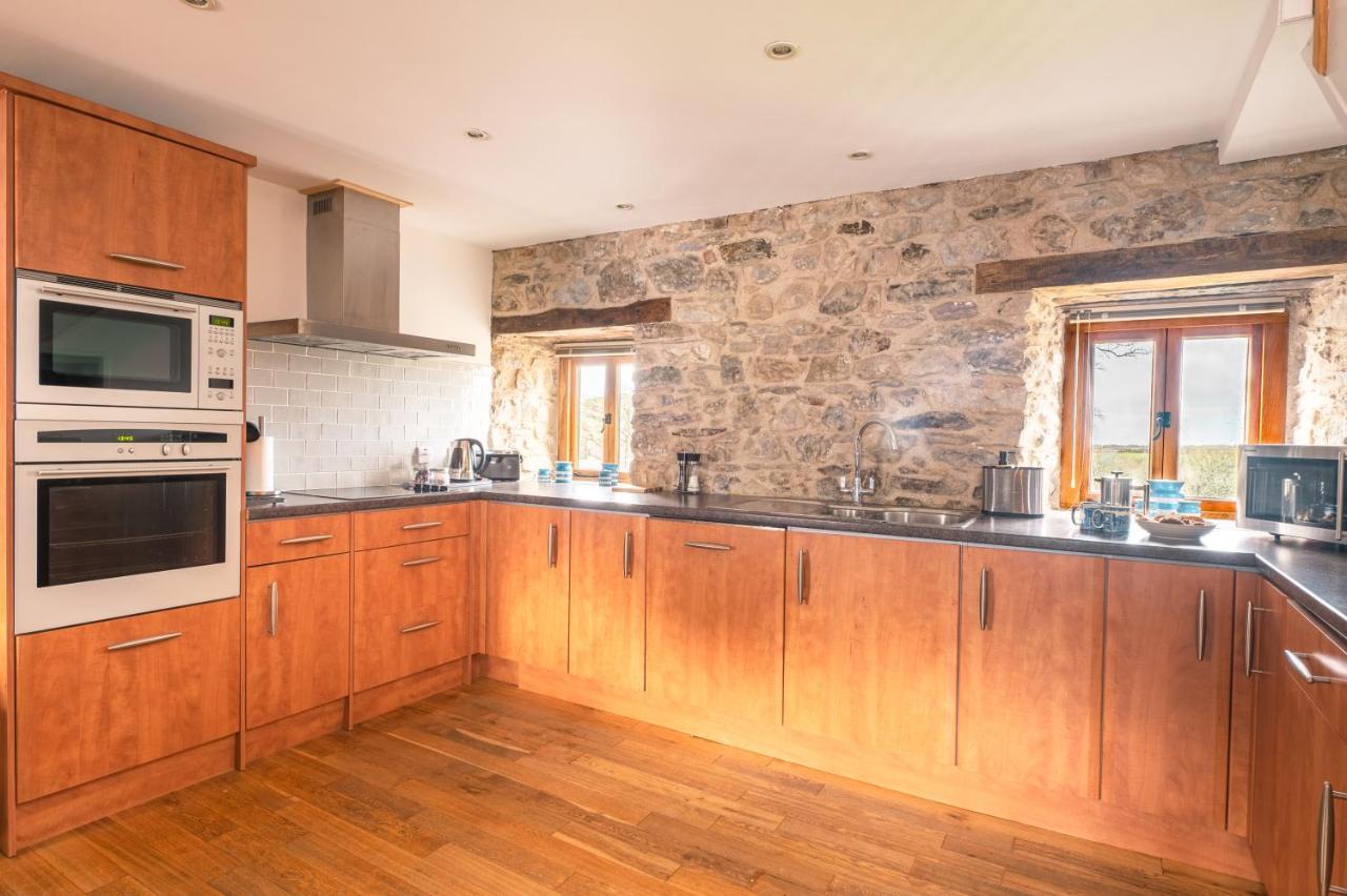 Stunning Converted Granary In Heart Of St Davids Dış mekan fotoğraf